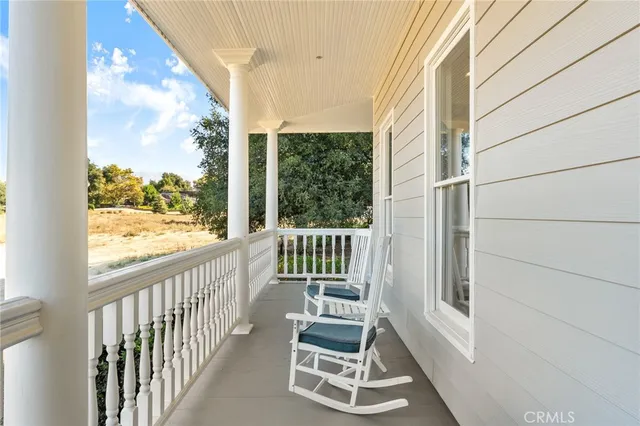 $2,265,000 | 30301 Oak Grove Drive, Redlands, CA 92373