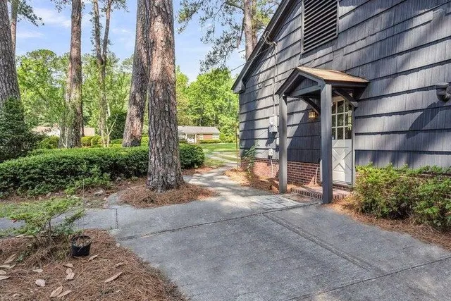 $260,000 | 205 Woodlawn Street, Walterboro, SC 29488