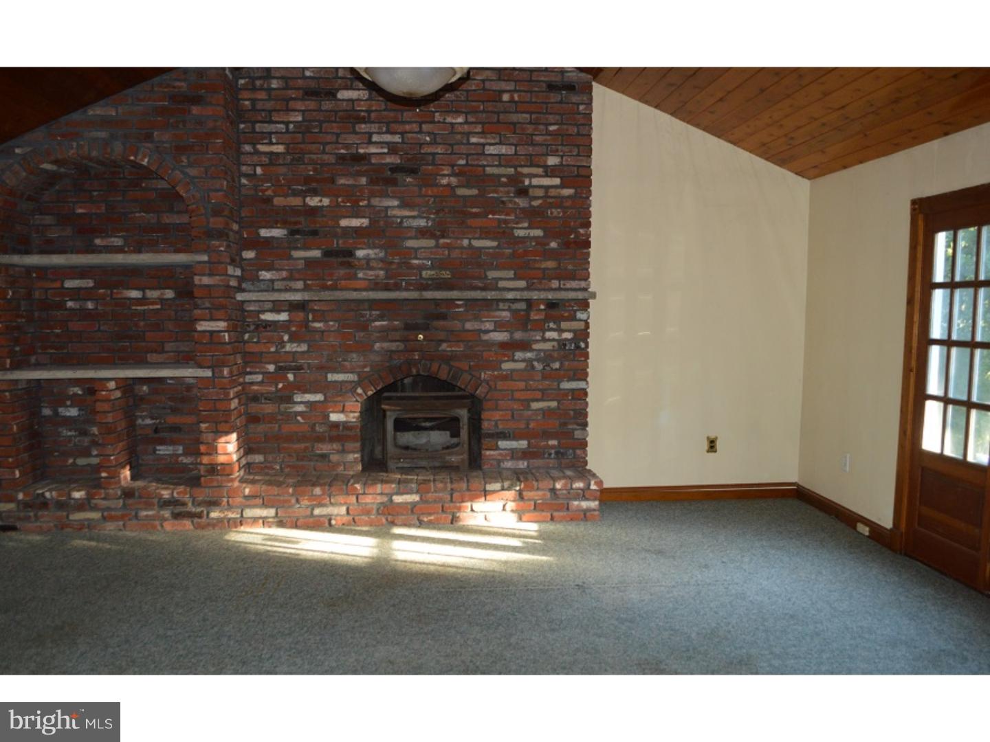 937 Sicklerville Road Sicklerville, NJ 08081 - Photo 5 of 12