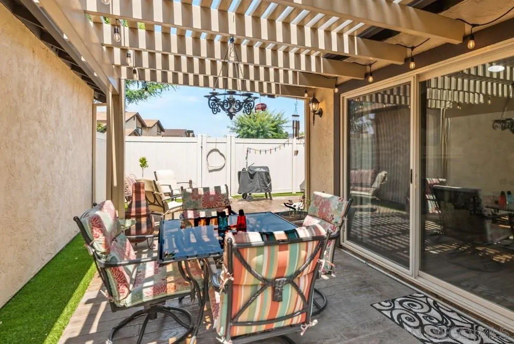 10384 Rochelle Avenue Santee, CA 92071 - Photo 12 of 24 Gallery Image 12