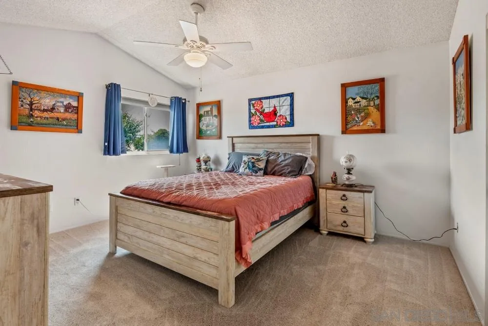 10384 Rochelle Avenue Santee, CA 92071 - Photo 9 of 24 Gallery Image 9