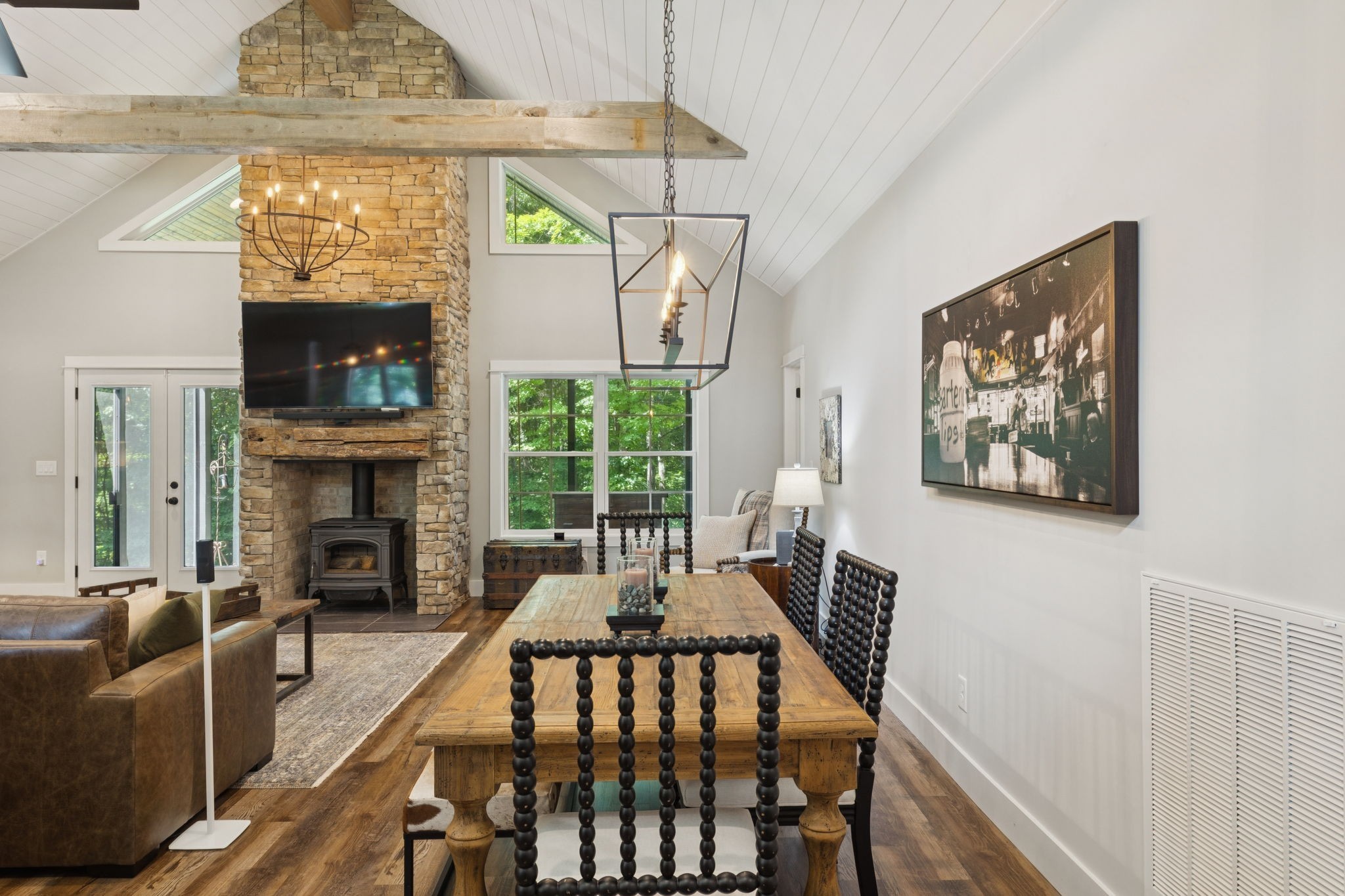 7903 Daugherty-Capley Road Primm Springs, TN 38476 - Photo 21 of 92 a living room with fireplace furniture and a chandelier