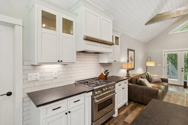 $915,000 | 7903 Daugherty-Capley Road, Primm Springs, TN 38476