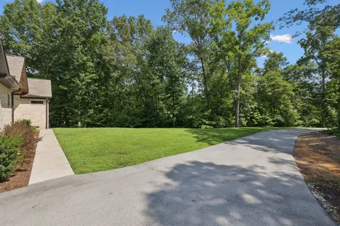 $915,000 | 7903 Daugherty-Capley Road, Primm Springs, TN 38476