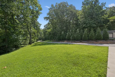 $915,000 | 7903 Daugherty-Capley Road, Primm Springs, TN 38476