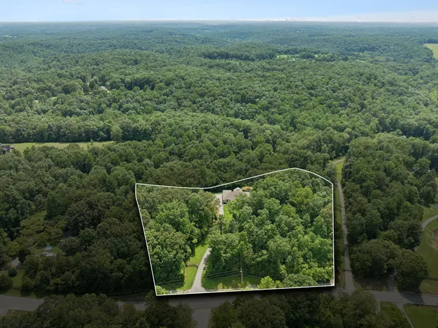 $915,000 | 7903 Daugherty-Capley Road, Primm Springs, TN 38476