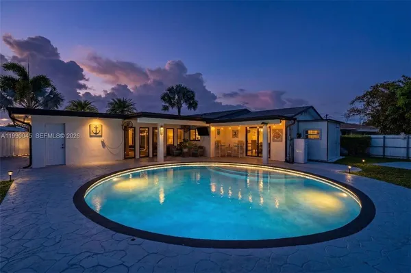 $4,700 | 11220 Southwest 181st Terrace, Unit 11220, Miami, FL 33157