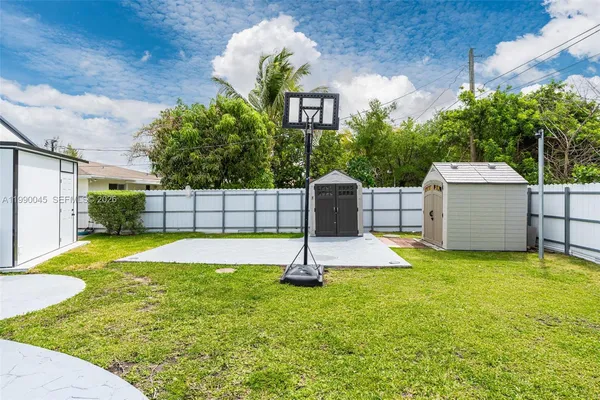 $4,700 | 11220 Southwest 181st Terrace, Unit 11220, Miami, FL 33157