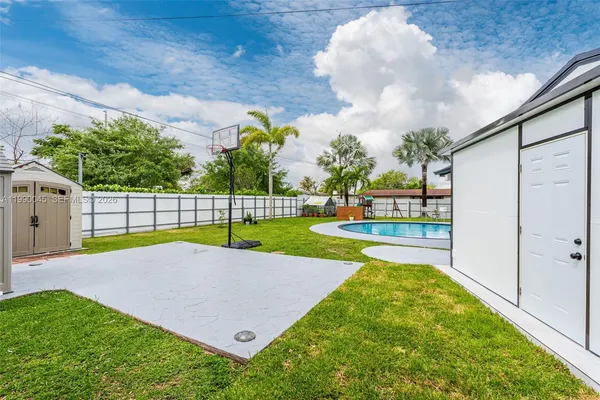 $4,700 | 11220 Southwest 181st Terrace, Unit 11220, Miami, FL 33157