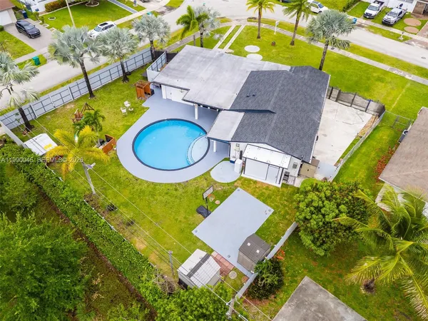 $4,700 | 11220 Southwest 181st Terrace, Unit 11220, Miami, FL 33157