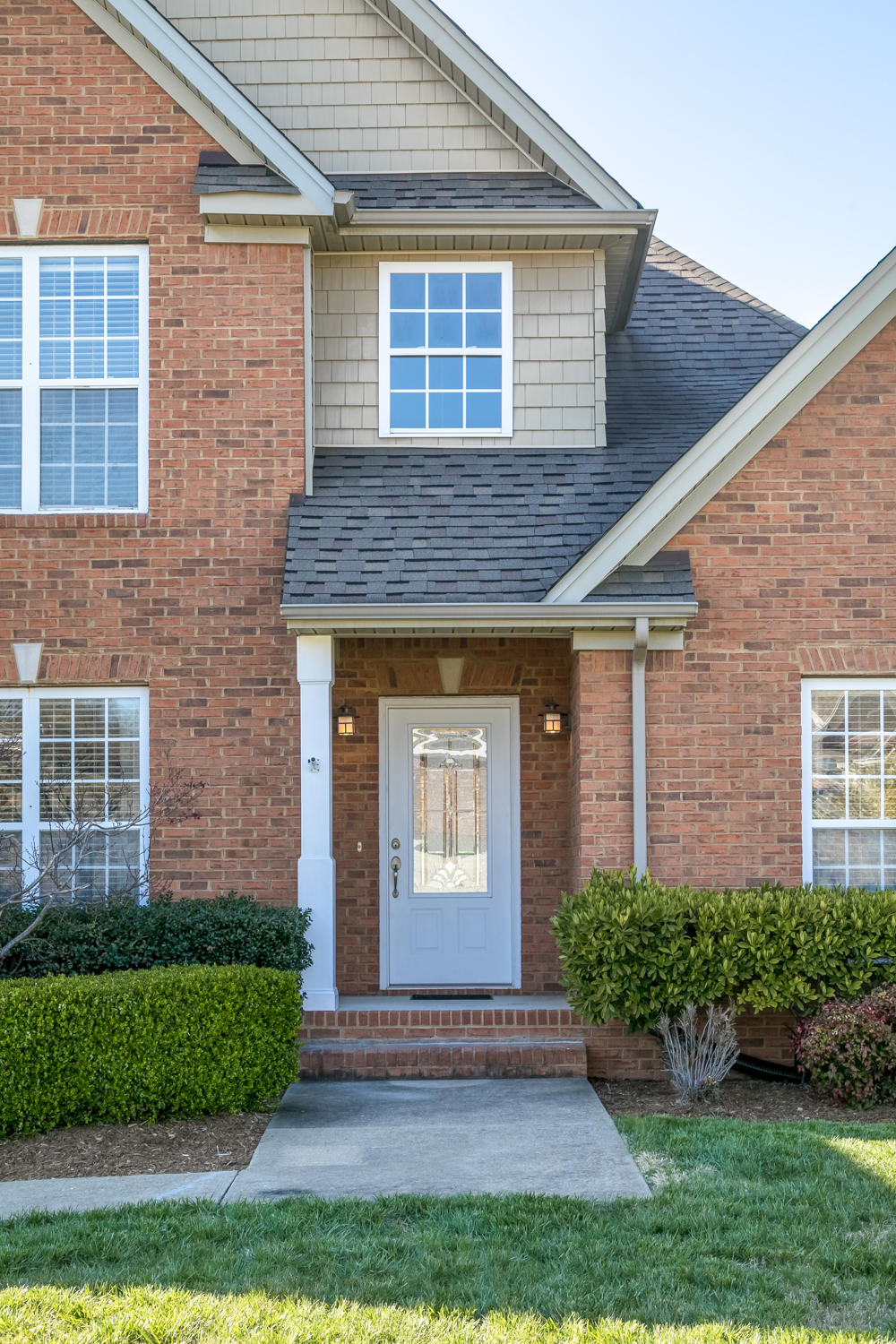 2481 Triangle Farm Road Chattanooga, TN 37421 - Photo 2 of 31 Front Entrance