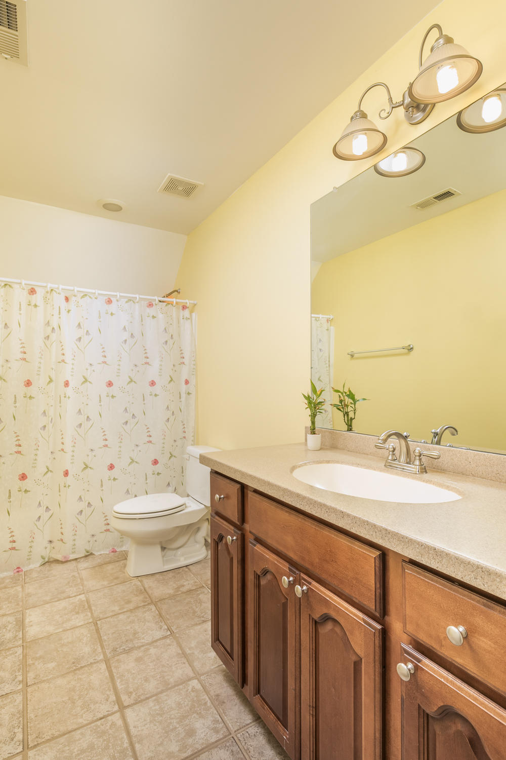 2481 Triangle Farm Road Chattanooga, TN 37421 - Photo 24 of 31 Hall Bath