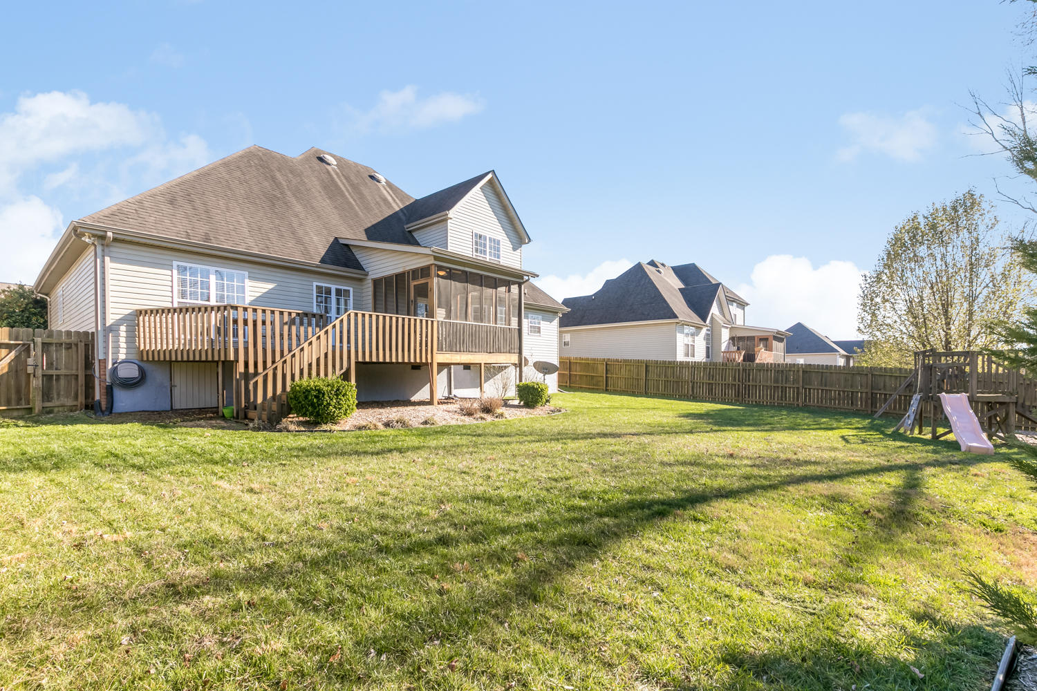 2481 Triangle Farm Road Chattanooga, TN 37421 - Photo 26 of 31 Back Yard View 2