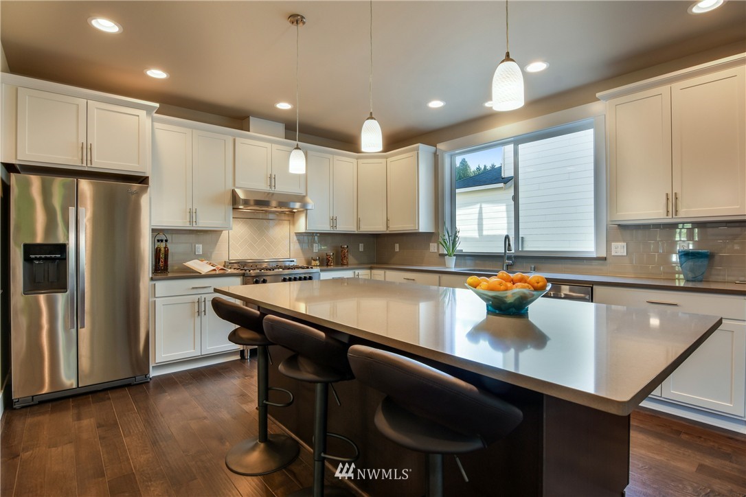 1434 242nd Place Southeast Bothell, WA 98021 - Photo 5 of 21