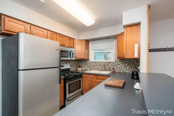 $260,000 | 607 North Washington Street, Lowell, MI 49331