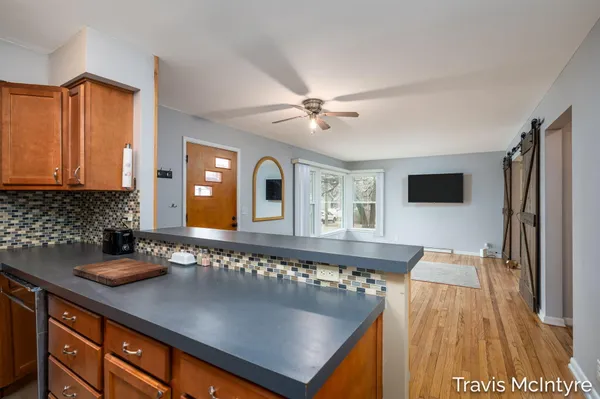 $260,000 | 607 North Washington Street, Lowell, MI 49331