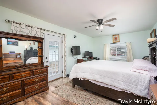 $260,000 | 607 North Washington Street, Lowell, MI 49331