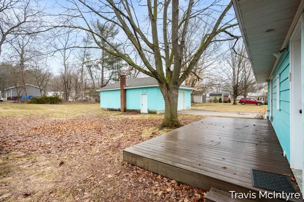 $260,000 | 607 North Washington Street, Lowell, MI 49331