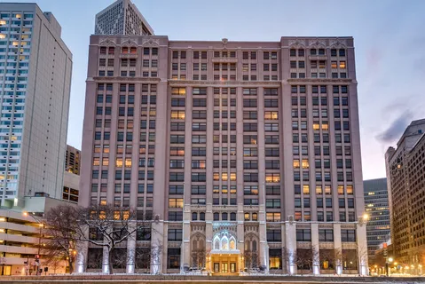 680 North Lake Shore Drive, Unit 322, Chicago, IL 60611