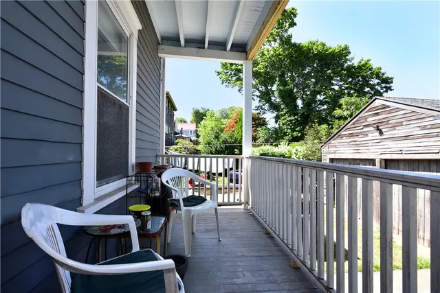 $1,100,000 | 1 Arnold Avenue, Newport, RI 02840