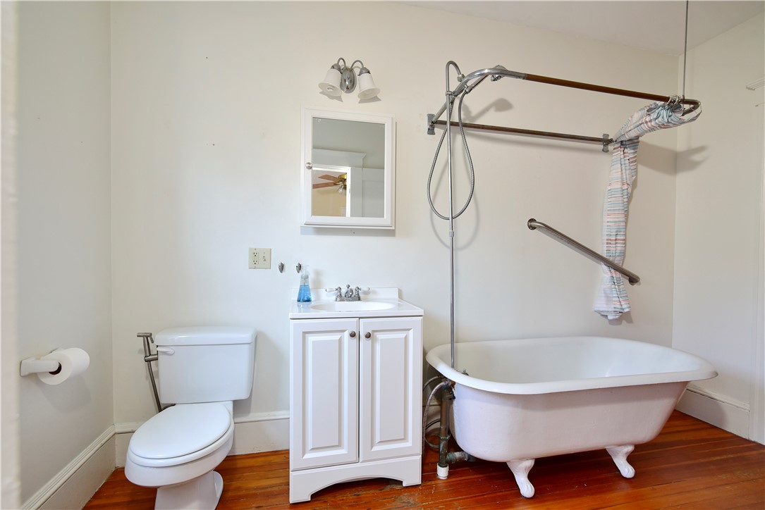 1 Arnold Avenue Newport, RI 02840 - Photo 27 of 43