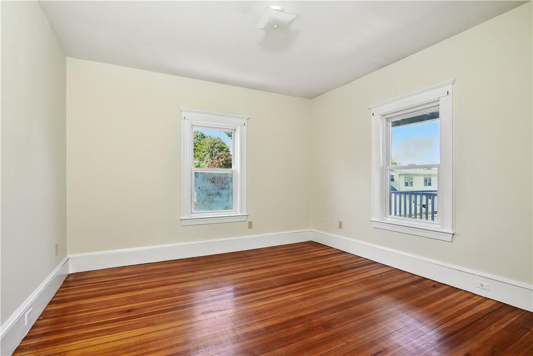 1 Arnold Avenue Newport, RI 02840 - Photo 31 of 43