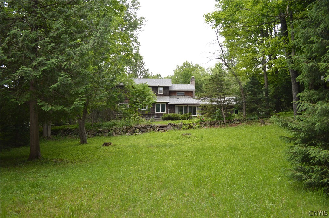 7447 Armstrong Road Manlius, NY 13104 - Photo 35 of 38
