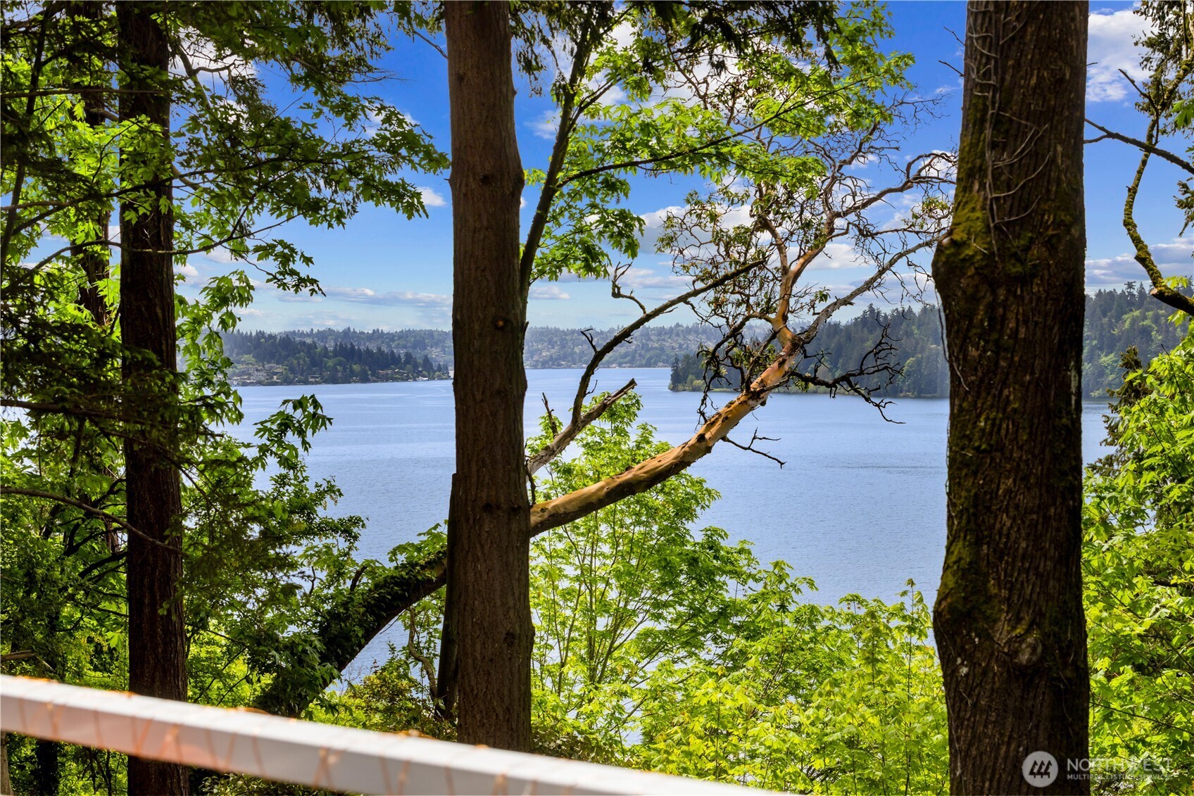 3813 West Mercer Way Mercer Island, WA 98040 - Photo 31 of 31