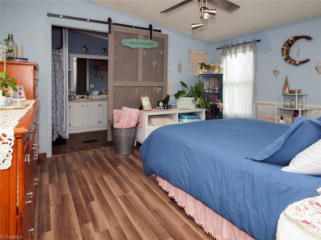 1060 Ruby Road Sandy Ridge, NC 27046 - Photo 14 of 32