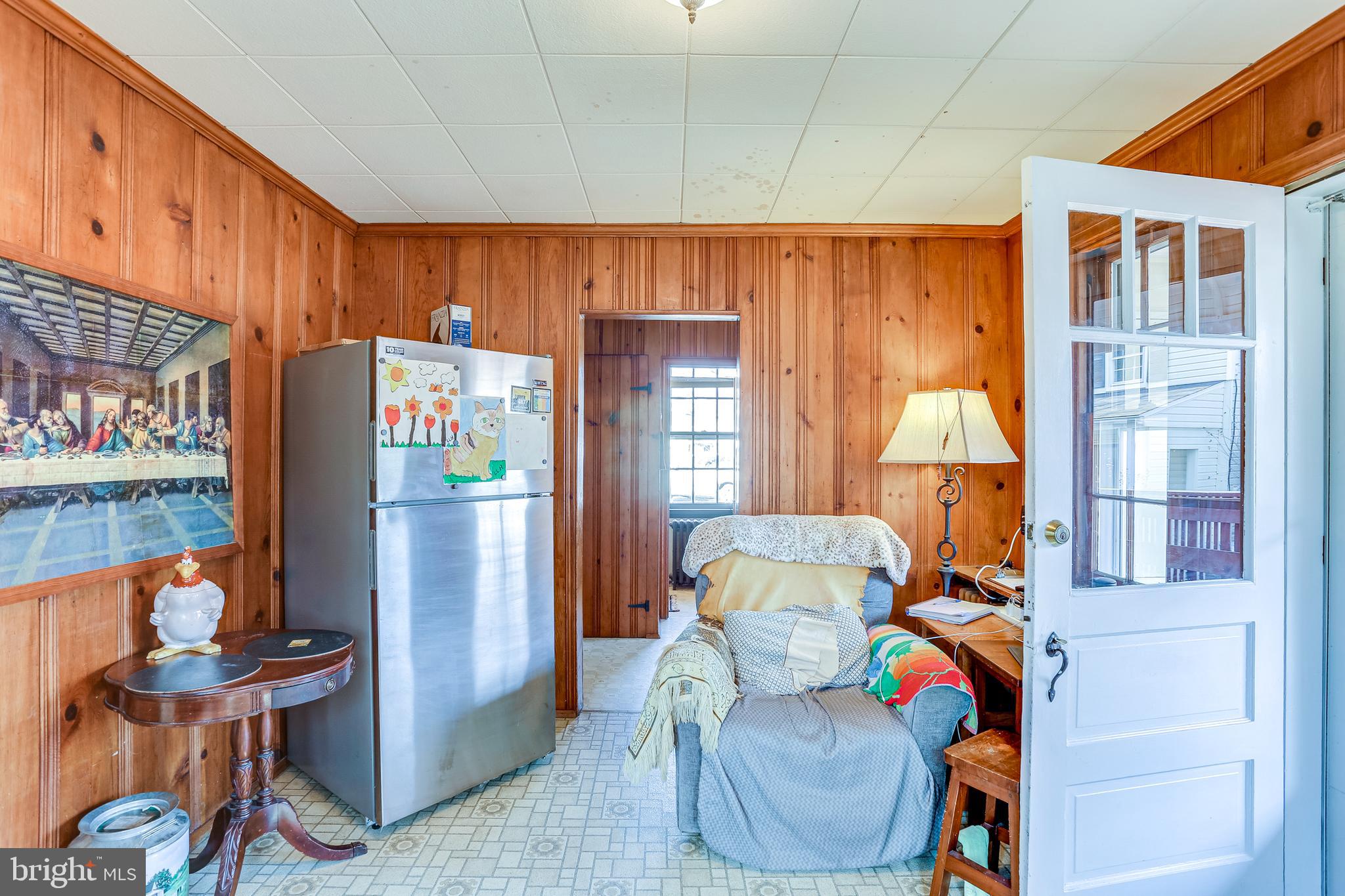 6828 Windsor Mill Road Baltimore, MD 21207 - Photo 32 of 43 Breakfast room
