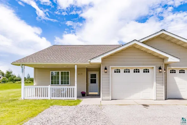 $250,000 | 2229 Bardon Avenue, Unit 2, Superior, WI 54880
