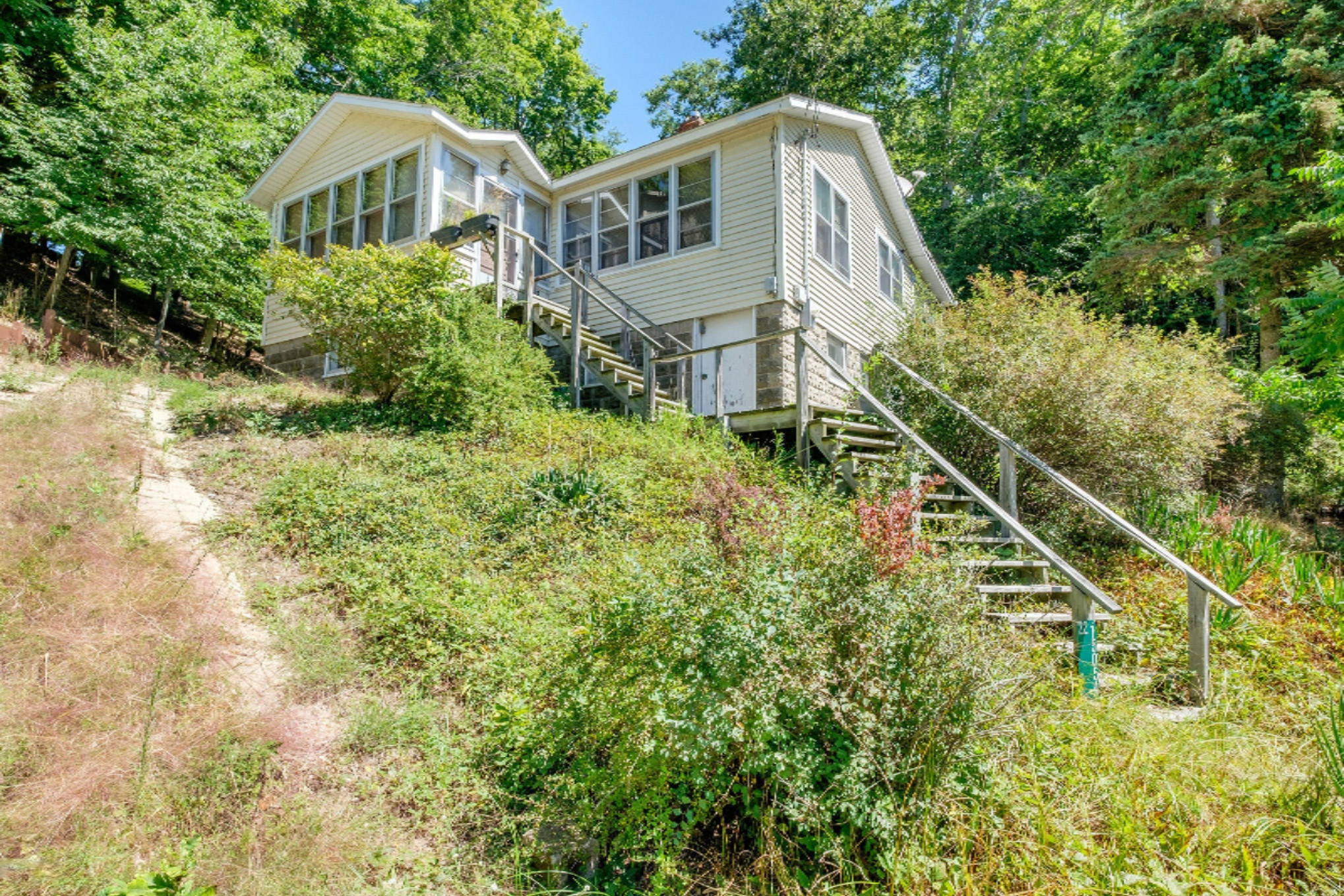 15054 Stickney Ridge Road Grand Haven, MI 49417 - Photo 31 of 47 15054 Stickney-8