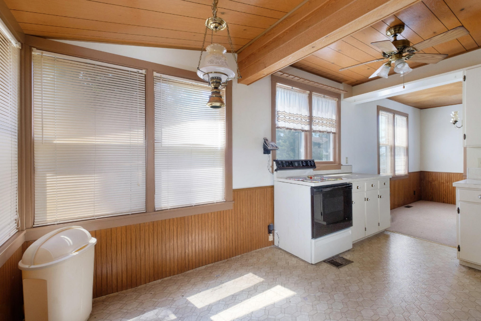 15054 Stickney Ridge Road Grand Haven, MI 49417 - Photo 34 of 47 15054 Stickney-13