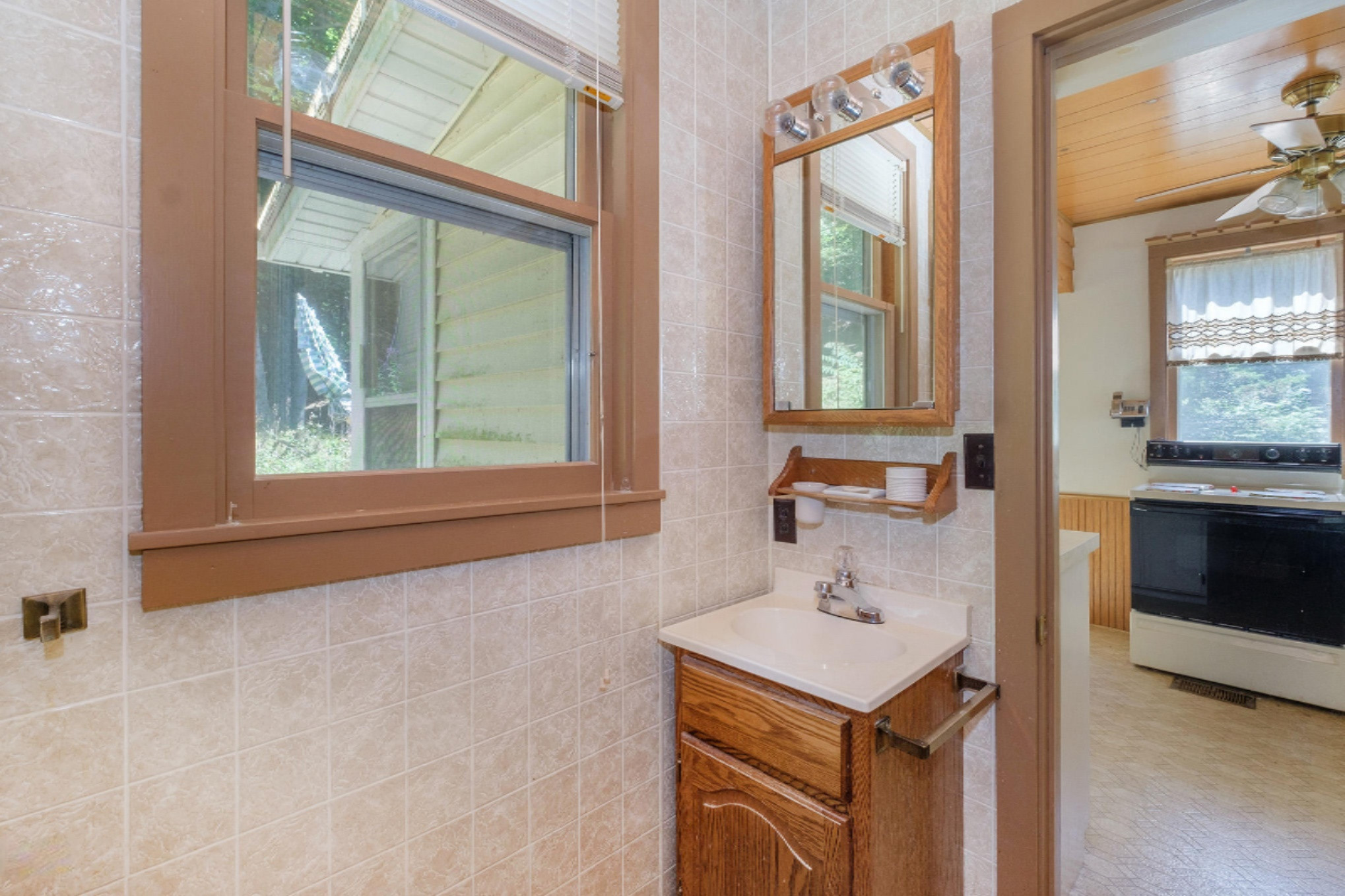 15054 Stickney Ridge Road Grand Haven, MI 49417 - Photo 45 of 47 15054 Stickney-36