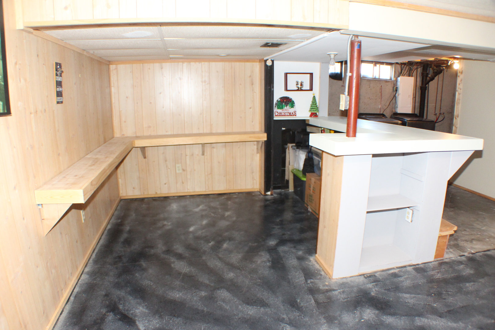 5113 44th Avenue Moline, IL 61265 - Photo 21 of 30 a view of kitchen with furniture and large window