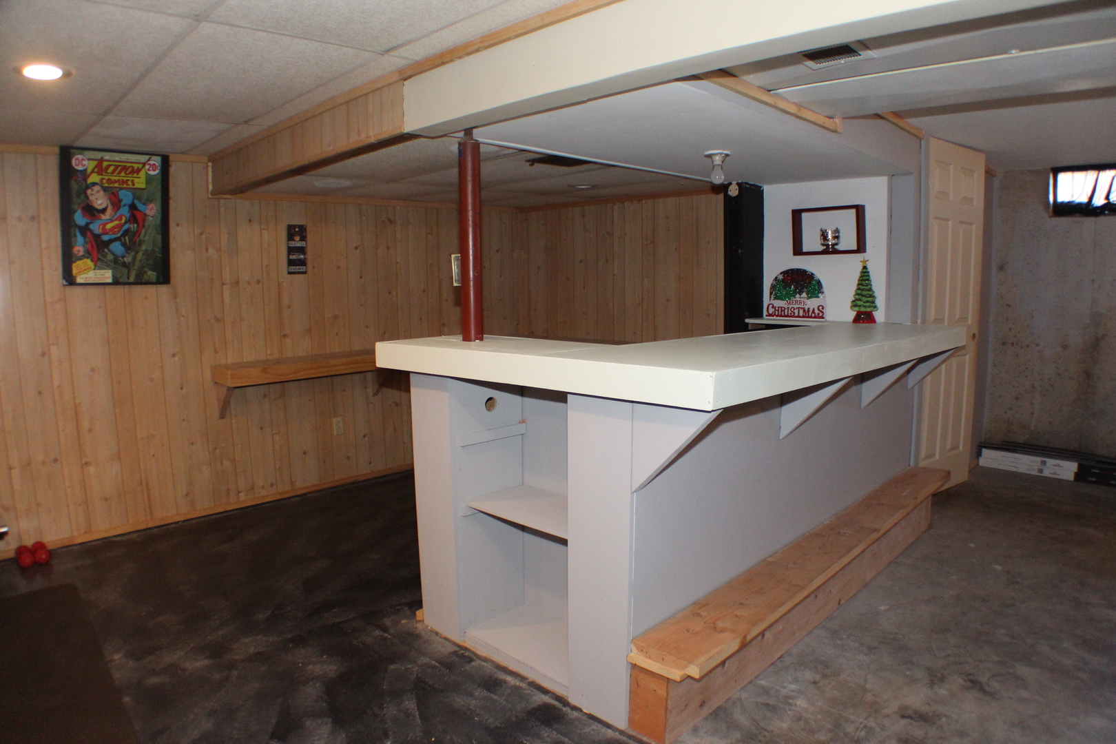 5113 44th Avenue Moline, IL 61265 - Photo 22 of 30 a kitchen with a sink and refrigerator
