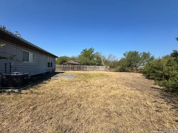 $189,999 | 6658 Eastern Clouds, Converse, TX 78109