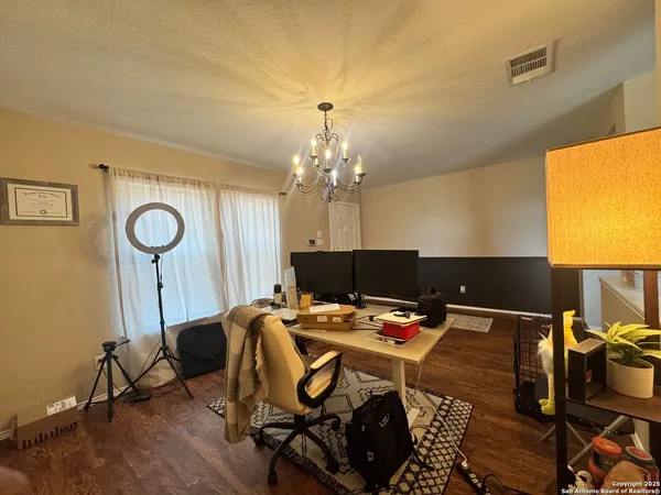 $189,999 | 6658 Eastern Clouds, Converse, TX 78109