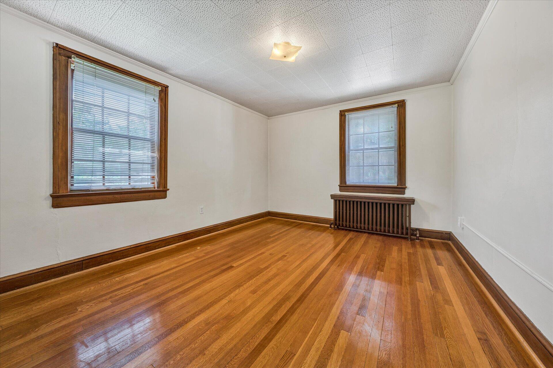 1927 Sheffield Road Southwest, Unit 1929 Roanoke, VA 24015 - Photo 14 of 40 13-DSC00028