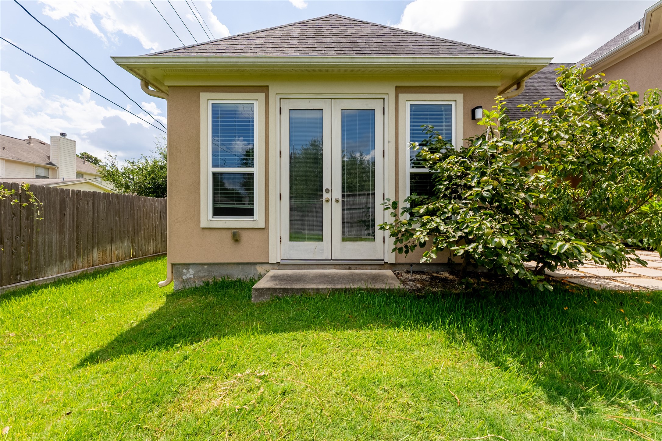 25718 Muirfield Bend Court Spring, TX 77389 - Photo 41 of 50 a view of a house with a garden