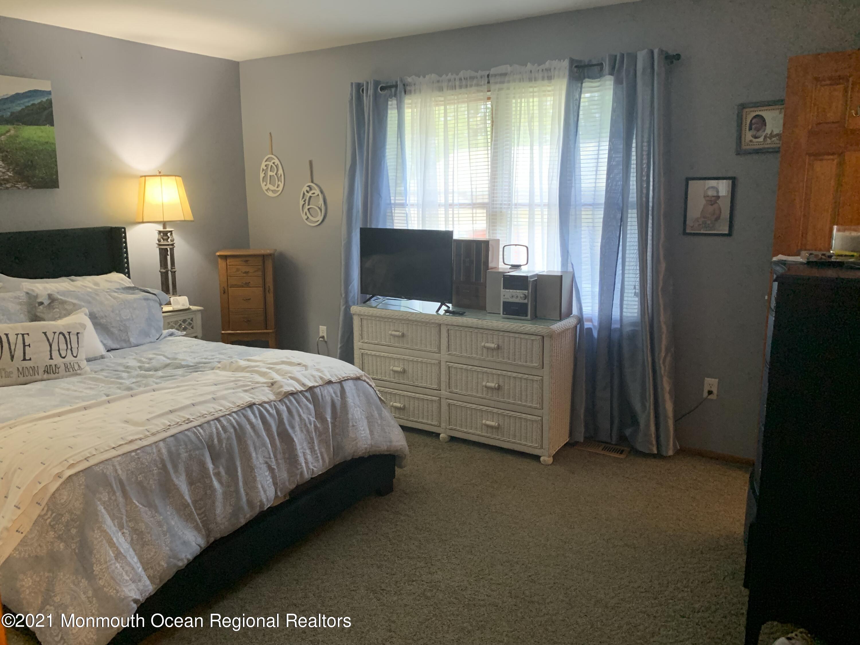 107 Nantucket Road Forked River, NJ 08731 - Photo 18 of 38 Master Bed