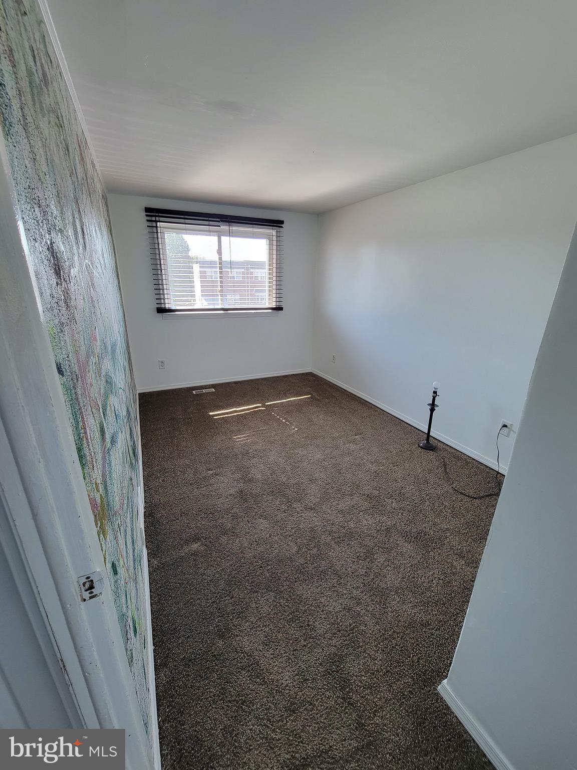 3119 Fairdale Road Philadelphia, PA 19154 - Photo 2 of 27