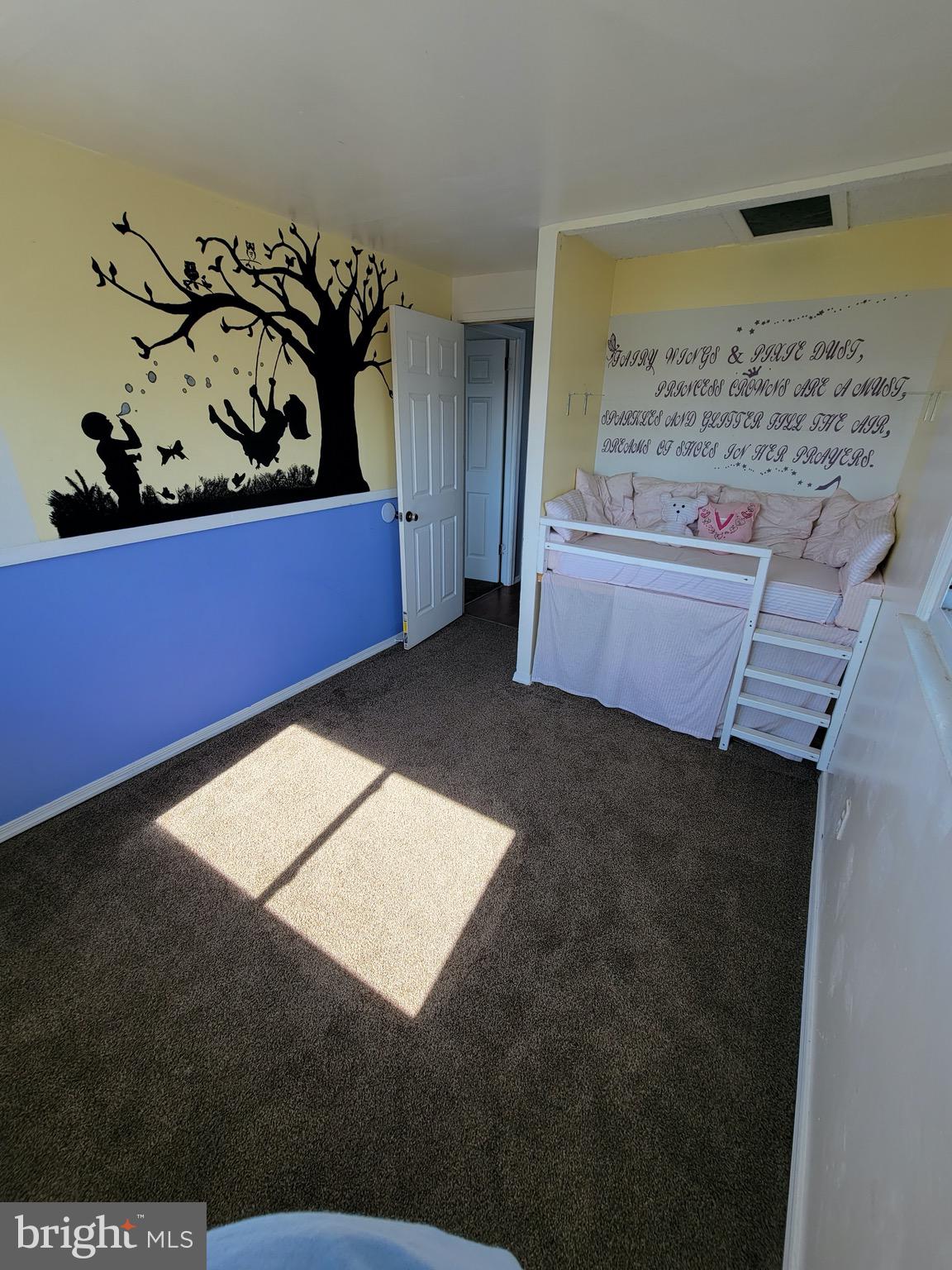 3119 Fairdale Road Philadelphia, PA 19154 - Photo 4 of 27