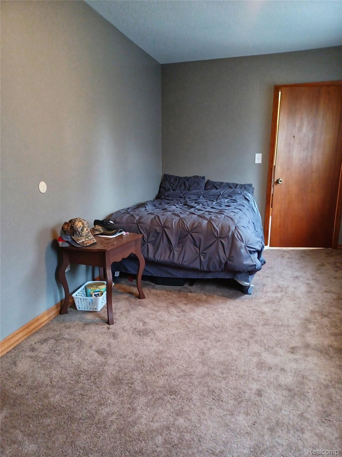 3410 South Iva Road Hemlock, MI 48626 - Photo 13 of 30 20210903_183050-01.jpeg