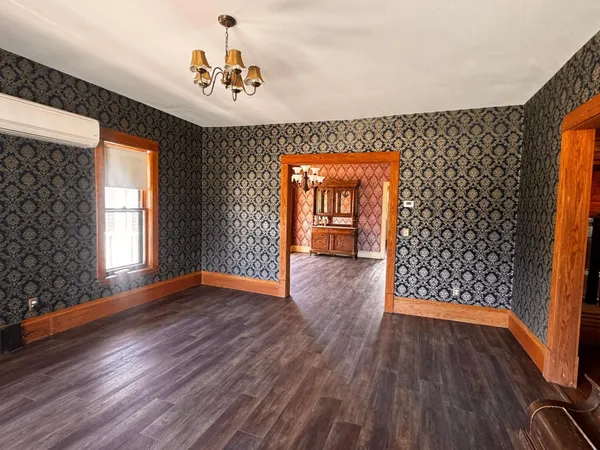 $278,500 | 712 Burke Avenue, Harvey, ND 58341
