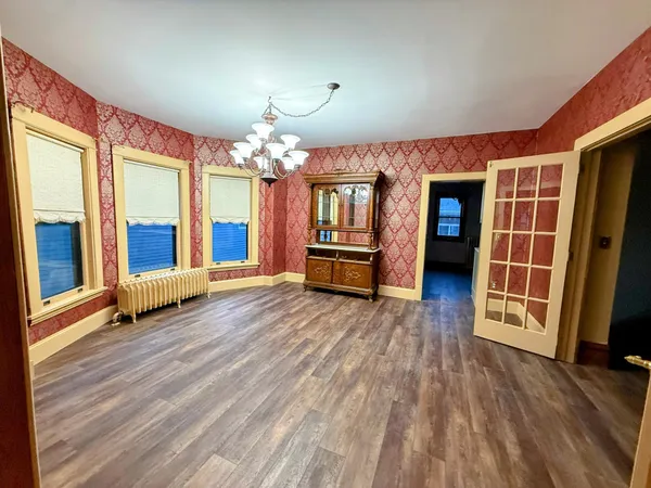 $278,500 | 712 Burke Avenue, Harvey, ND 58341