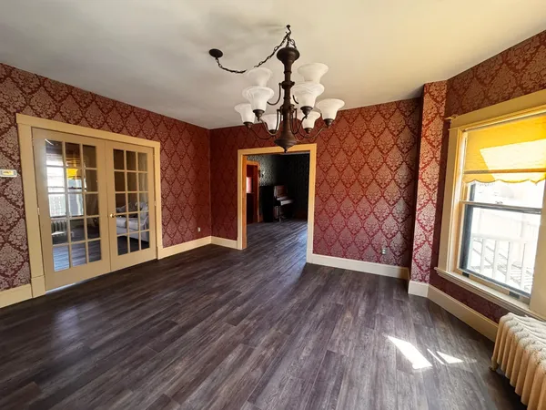 $278,500 | 712 Burke Avenue, Harvey, ND 58341