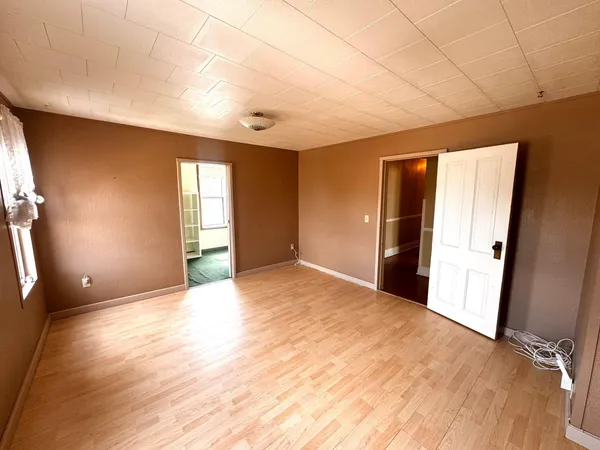 $278,500 | 712 Burke Avenue, Harvey, ND 58341