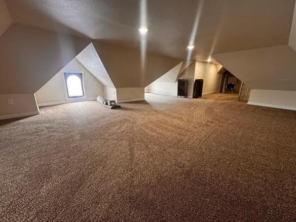 $278,500 | 712 Burke Avenue, Harvey, ND 58341