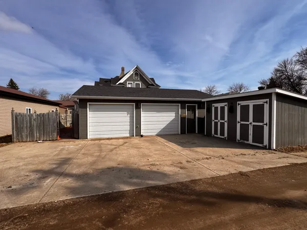 $278,500 | 712 Burke Avenue, Harvey, ND 58341